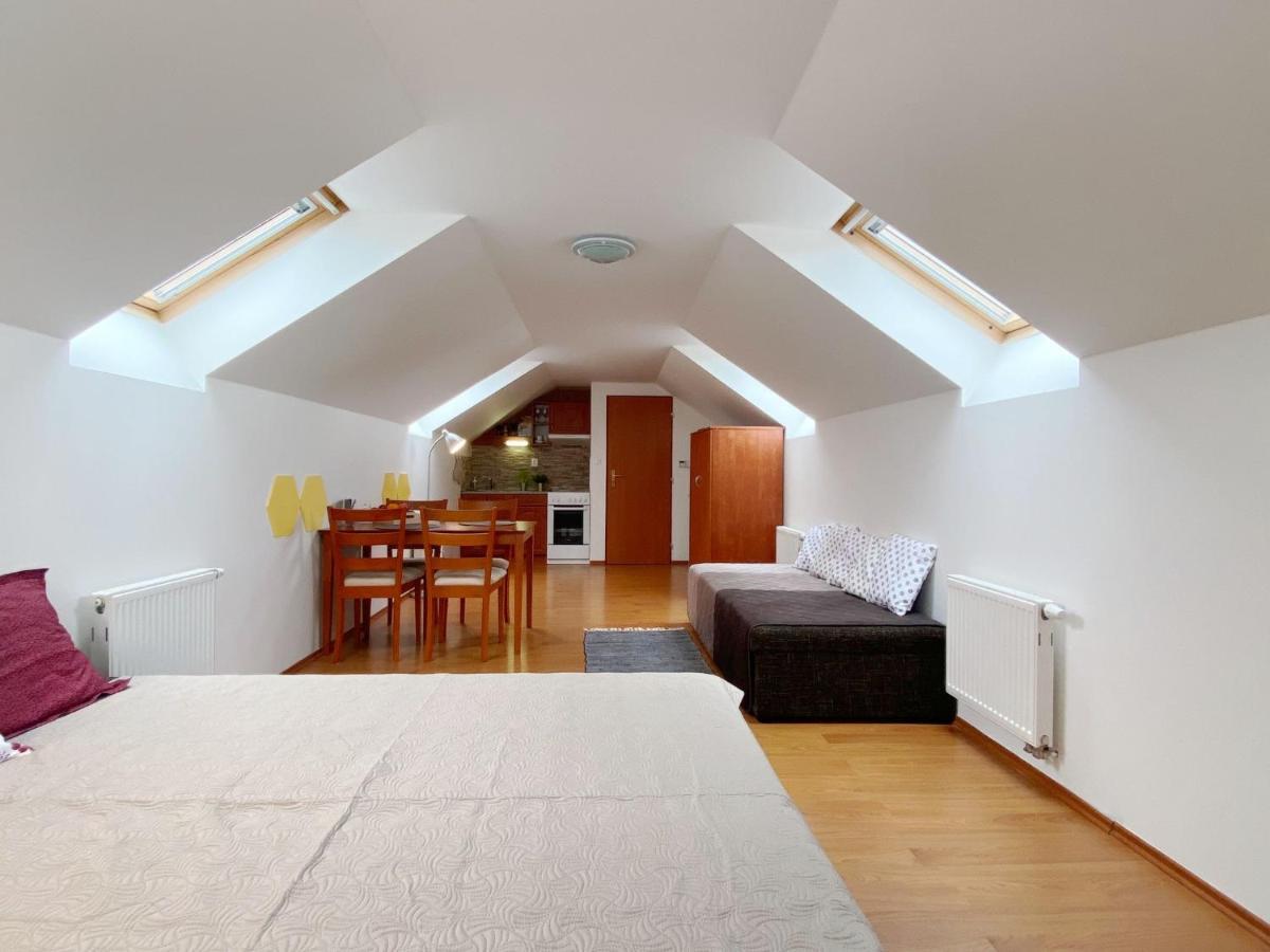 Apartman Karlovice Karlovice  ภายนอก รูปภาพ